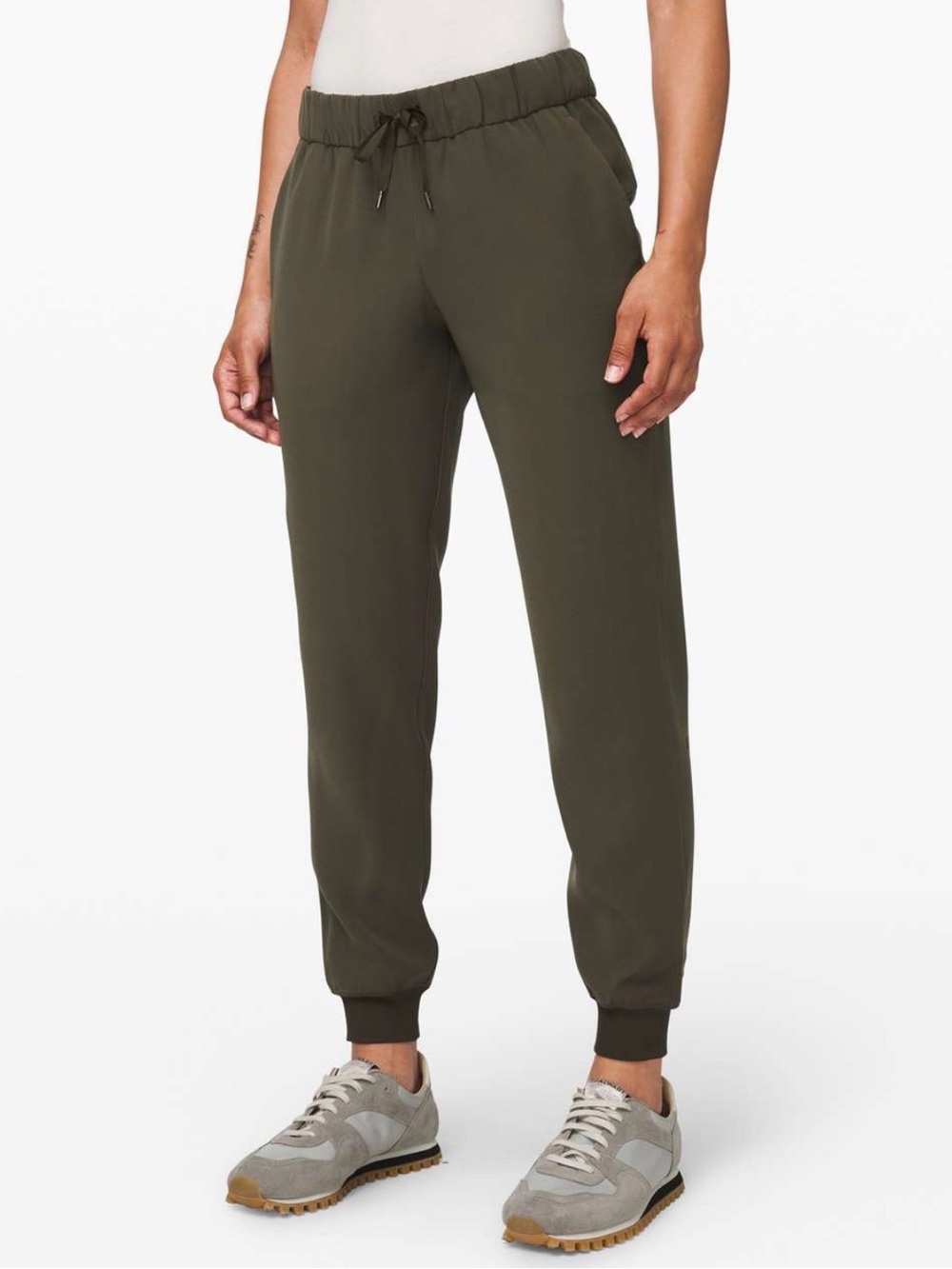 Lululemon Dark Olive Green Jogger Pants Size 6